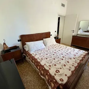 Casa Gerry, A Due Passi Dal Mare Appartamento Savona